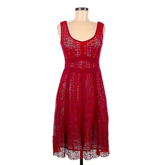 stretch satin lace up back dress with train Lace-Up Stretch Satin Dress With Knot-Back And Seamline Detaining